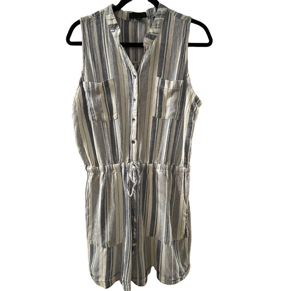 Kelly Renee ~ linen/rayon blend ~ Blue and White striped romper ~ size M